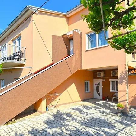 Apartment Fuer 6 Personen Ca 85 Qm In Fazana, Istrien Istrische Riviera Fazana